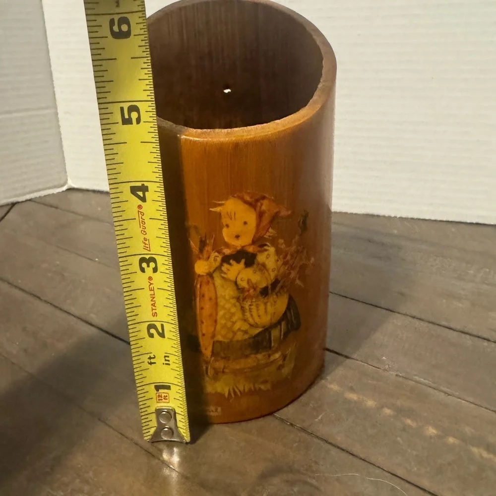 Rustic Brown Wooden Vase with Vintage Illustration